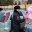 Госавтоинспекция г. Клинцы провела пропагандистскую акцию «Автокресло — детям!» - Газета Вперёд