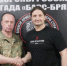 Командир «БАРС-Брянск» Сергей Антошин поздравил Эдгарда Запашного с Днём рождения - Газета Вперёд
