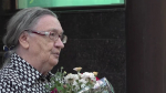 Артисты Брянской филармонии поздравили легендарную спортсменку Людмилу Самотесову