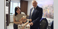 Новогоднюю мечту восьмилетнего Даниила исполнил спикер Брянской облдумы Валентин Суббот - Газета Вперёд