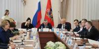 Прошло заседание комитета Брянской облдумы по вопросам социальной политики и здравоохранения - Газета Вперёд