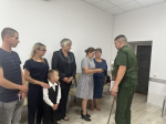 В Клинцовском районе семьям погибших героев спецоперации передали государственные награды